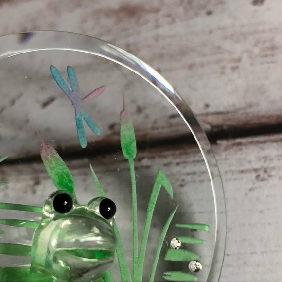 2001 Glass Baron Hand Crafted Frog w/Dragonfly & Crystals - Picture 3 of 14